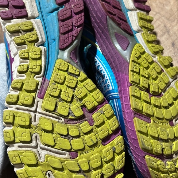 Brooks Women's Blue and Purple Running Shoes size 9 - Picture 6 of 8